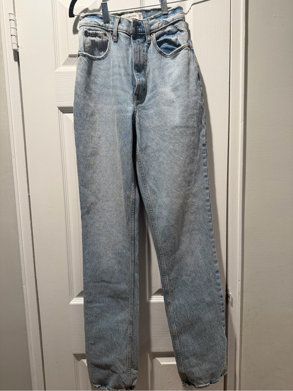 Abercrombie & Fitch 90’s Straight Leg  Jeans